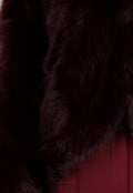 Bordeauxrode Faux Fur Jas met Capuchon
