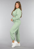Lichtgroene Cropped Lounge Set