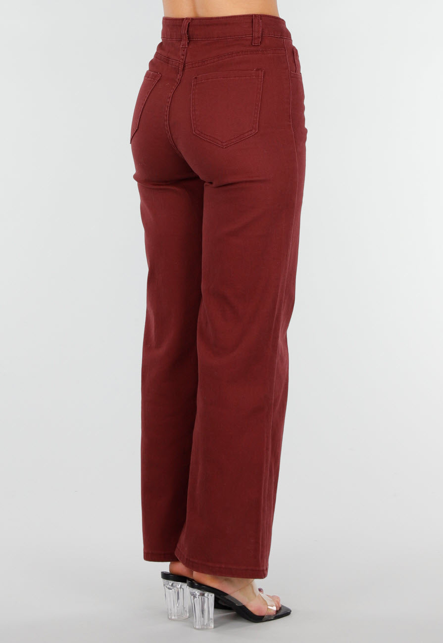 Bordeauxrode High Waist Jeans met Rechte Pijpen en Goudkleurige Knoop