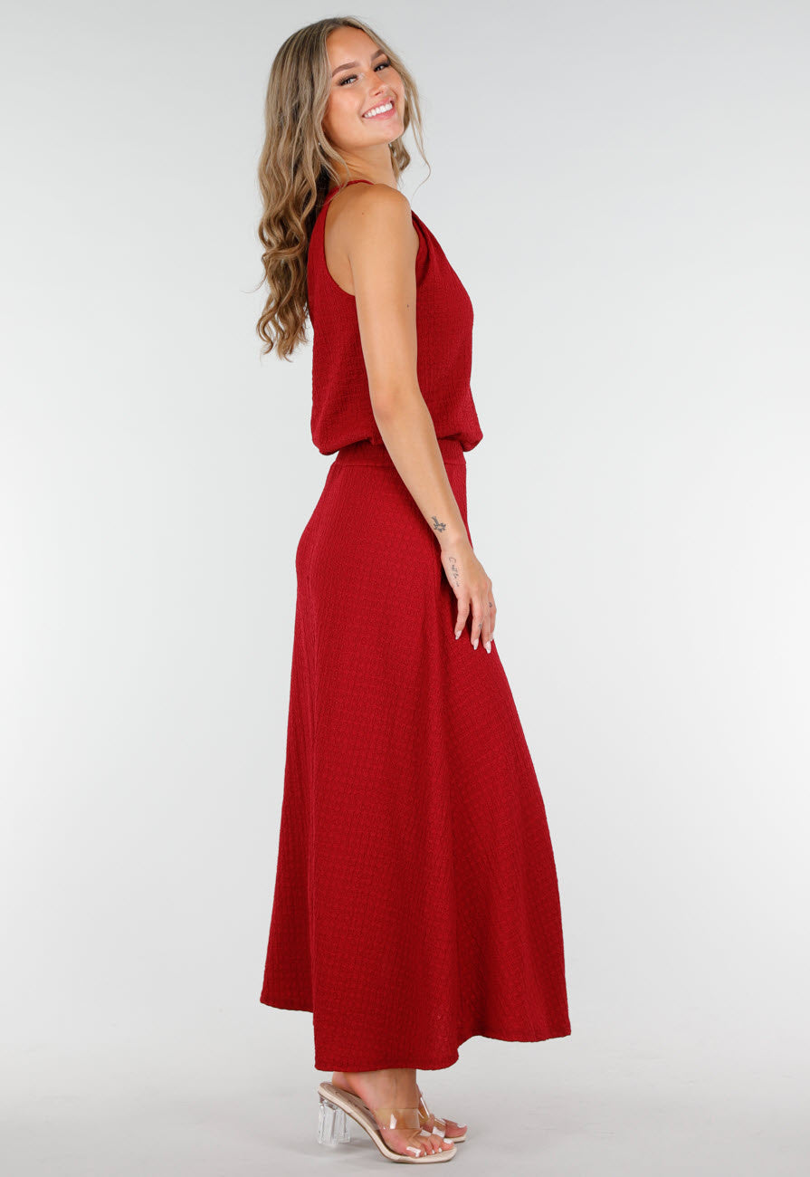 Rode Maxi Set met Hooggesloten Top en Stretch