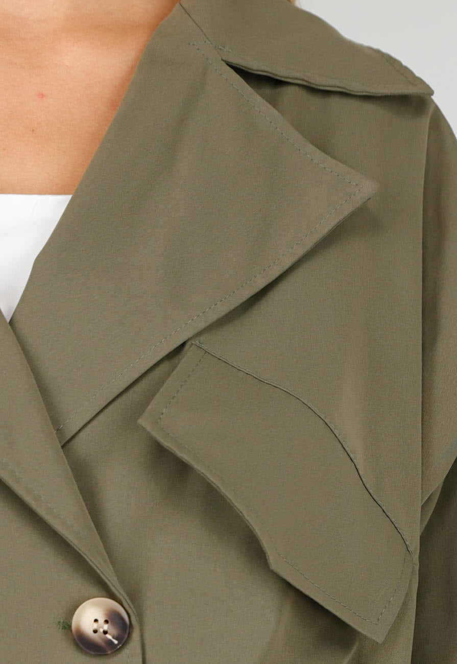 Korte Trench Coat in Armygroen met Double-Breasted Sluiting